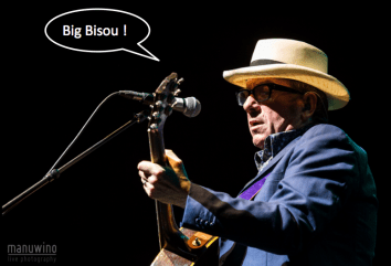 Elvis_Costello_Olympia