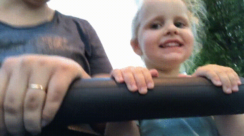 Petite-aventure-rollercoaster7.gif
